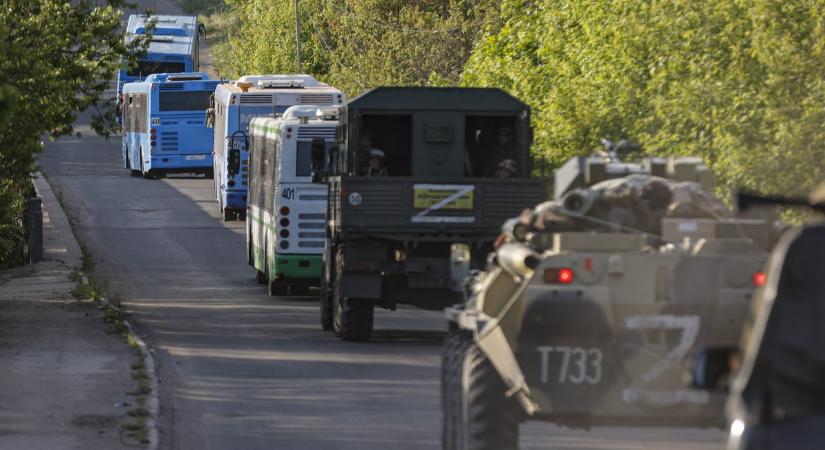 Orosz védelmi miniszter: Teljesen bevettük Mariupolt