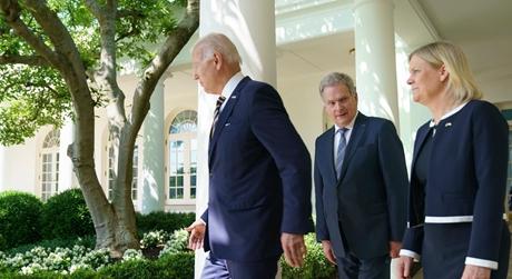 A finn államfőt és a svéd miniszterelnököt fogadta Joe Biden a Fehér Házban