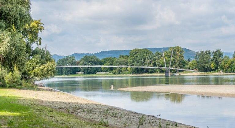 Ilyen lesz Magyarország első kerékpáros Duna-hídja