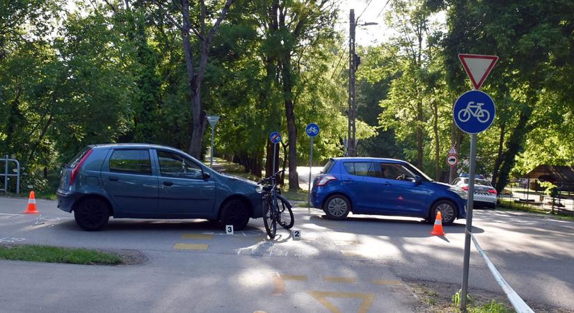 Autóval ütközött egy kerékpáros gyermek Békéscsabán
