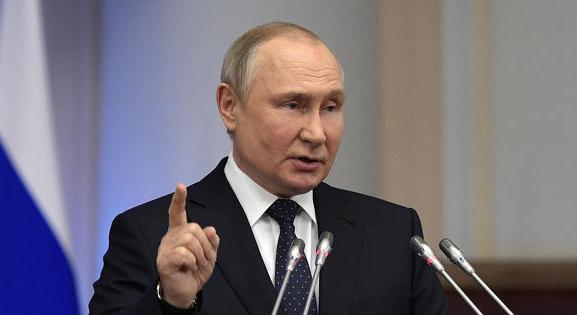 Nem akármilyen győzelmi jelentést hallgatott meg Vlagyimir Putyin