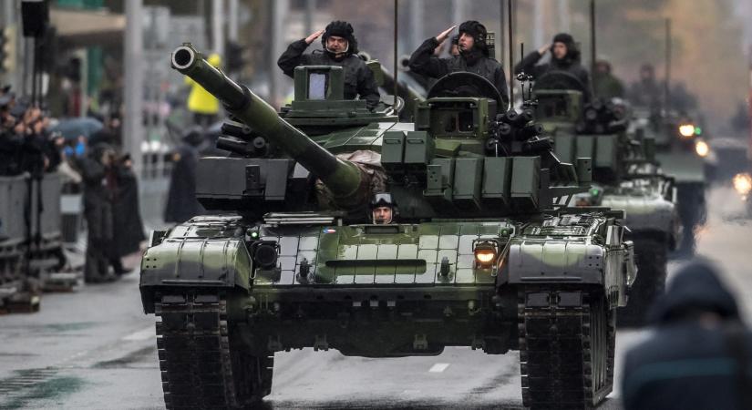 Kiderült, mennyi fegyvert ad az ukránoknak Csehország, nem kis mennyiségről van szó