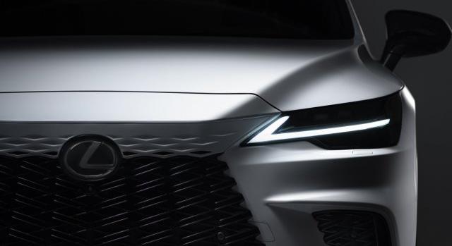 Hamarosan jön az új Lexus RX, mutatjuk, mit várunk tőle!