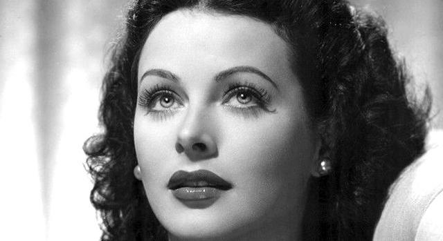 Torpedókat igyekezett tökéletesíteni a wifit feltaláló filmcsillag, Hedy Lamarr
