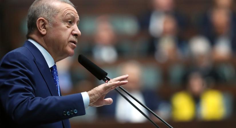 Erdogan a finn és svéd vezetéssel is egyeztetett, világossá tette követeléseit