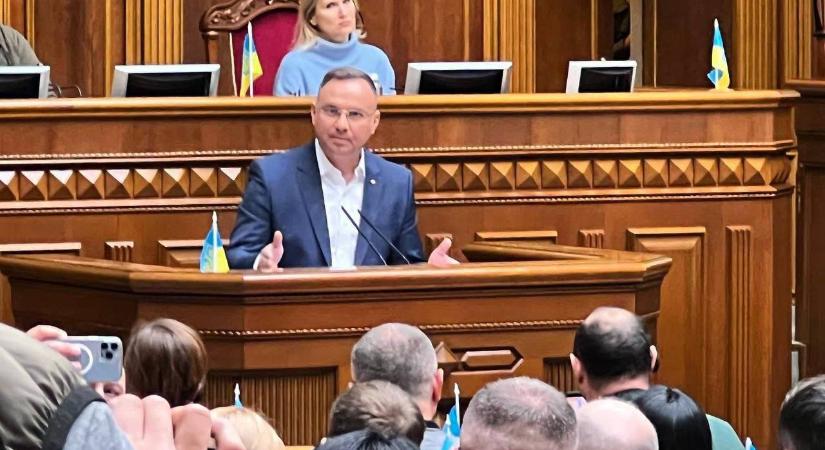 Duda a Legfelső Tanácsban: senki nem bonthatja meg a lengyel-ukrán egységet