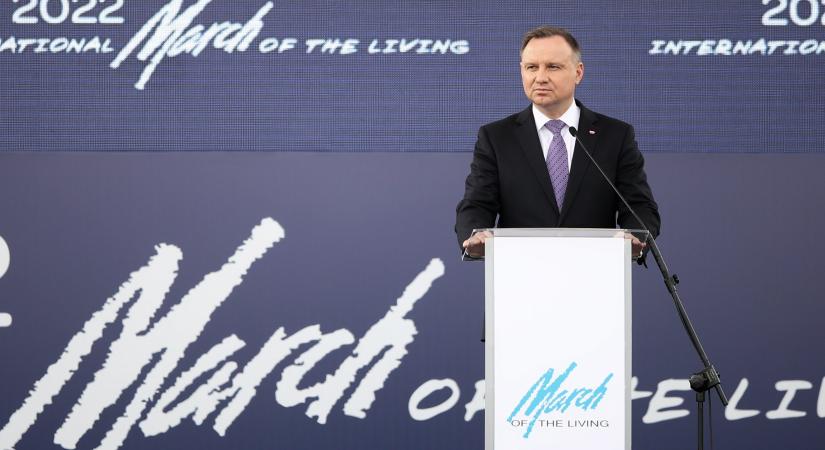 Lengyel elnök: “csak Ukrajnának van joga dönteni a jövőjéről”