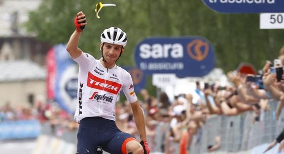 Giro: Fetter megint szökött, újabb olasz siker született hegyi befutóval