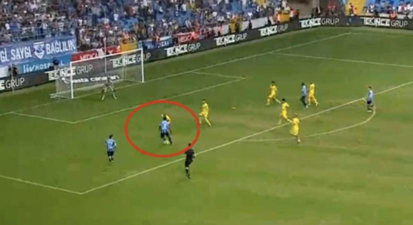 Könnyen lehet, hogy Balotelli már májusban meglőtte az év gólját – VIDEÓ