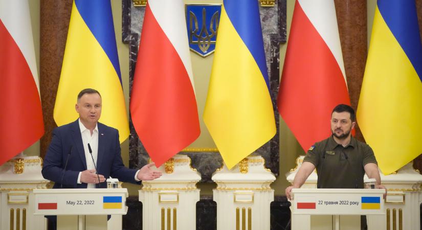 Lengyel elnök: Az EU-nak „ki kell nyitnia az ajtaját” Ukrajna előtt