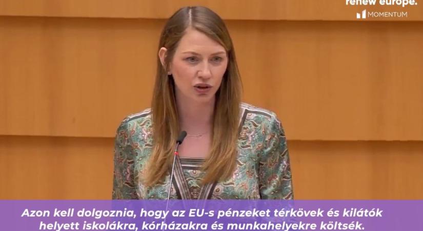 Donáth Anna (Facebook): Nem szabad a magyar népet a kormánya bűneiért büntetni
