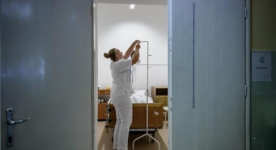 A Kásler által leváltott egykori kórház-főigazgató szerint őszre kiderülhet, marad-e elég orvos a kórházakban