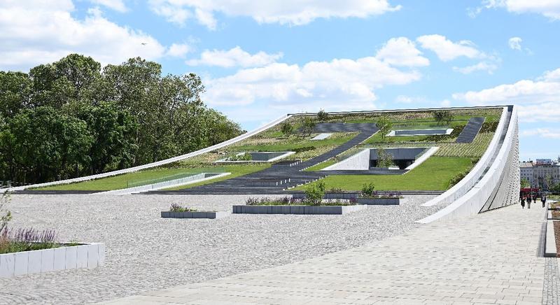 Átadták a Néprajzi Múzeum új épületét a Városligetben