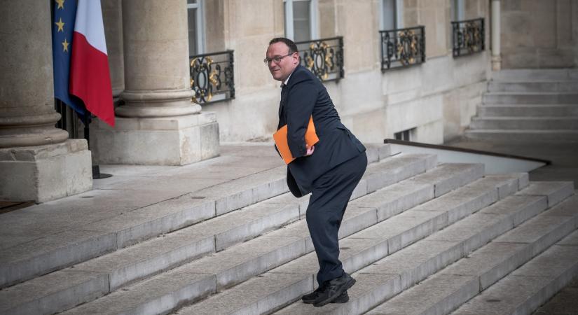 Nemi erőszakkal vádolják Macron egyik új miniszterét