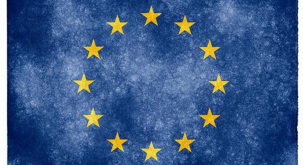 Az uniós költségvetési szabályok felfüggesztését szorgalmazza jövő év végéig az EB