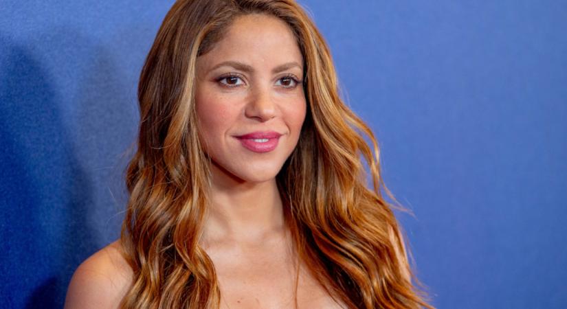 A 45 éves Shakira karcsú, tónusos alakján nem fog az idő: így tartja magát formában az énekesnő
