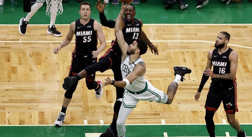 Sima győzelemmel egyenlített a Boston Celtics