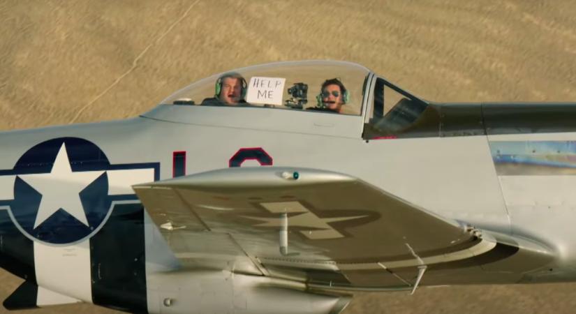 Tom Cruise kiképző vadászgépbe ültette James Cordent, hogy aztán mindenféle káromkodást kihozzon belőle