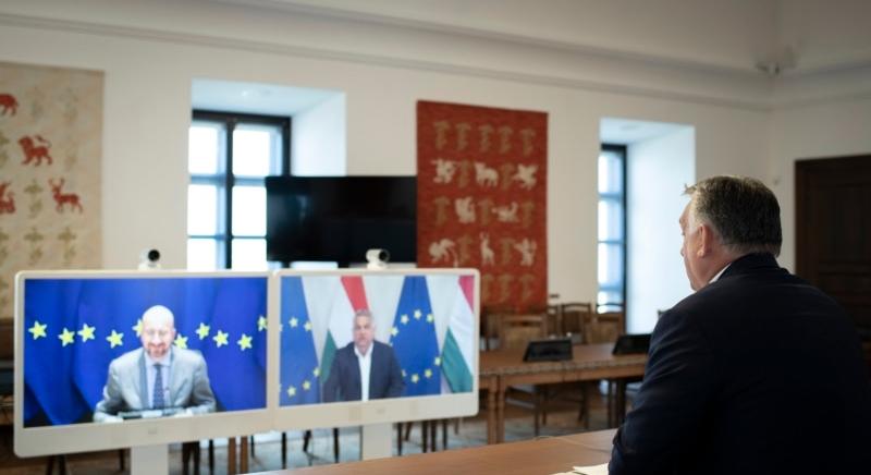 Az olajembargóról egyeztetett Orbán Viktor az Európai Tanács elnökével