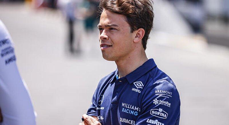A Formula-E címvédője a Mercedes pilótáit dicsérte