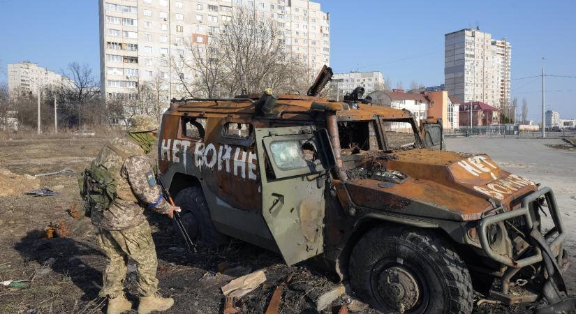 Mintegy 20 ország ígért fegyverszállítmányokat Ukrajnának