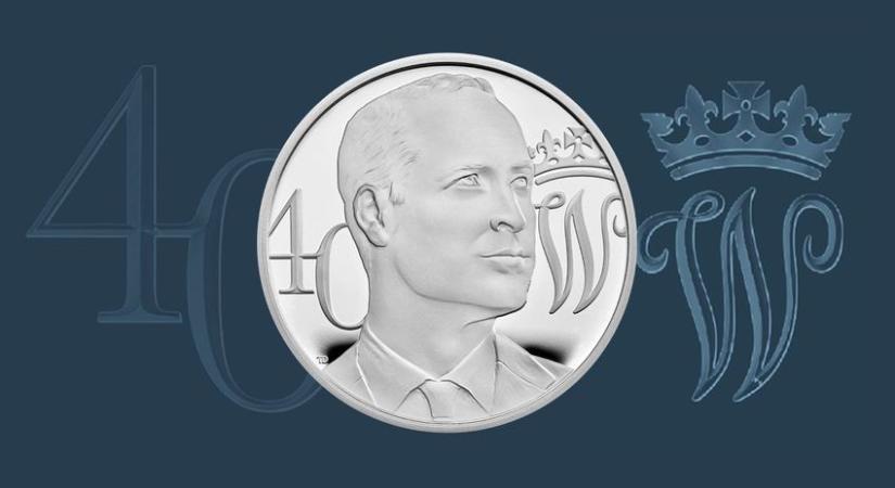 Vilmos herceg 40. születésnapjára ötfontos érmét bocsát ki a brit pénzverde