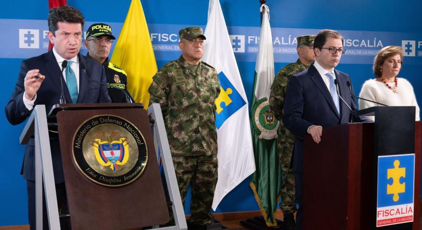 Kolumbiai katonák aknamentesítésre képzik ki az ukrán hadsereget