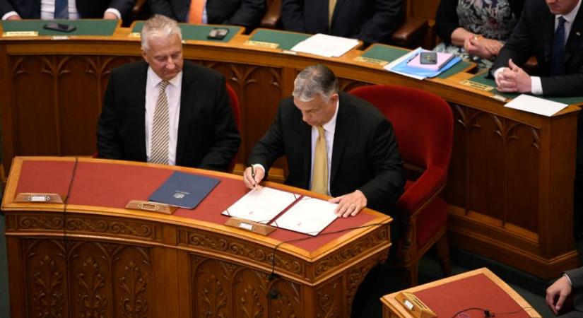Esküt tesz az új-Orbán-kormány, a Fidesz rászokott az alkotmánymódosításra – Percről percre