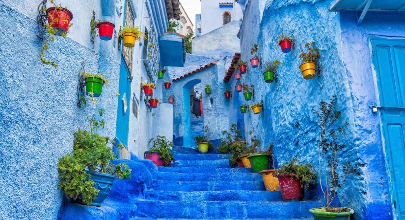 Marokkó legjobban őrzött titka ez a teljesen kék falu