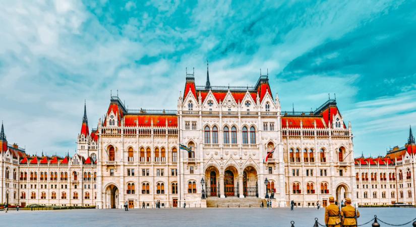 KVÍZ: felismered melyik magyar nagyváros van a képen?