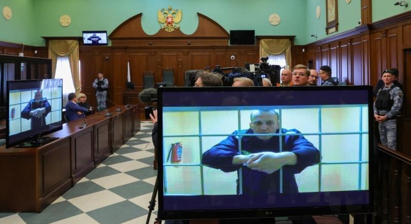 A bíróság megerősítette Navalnij kilencéves börtönbüntetését