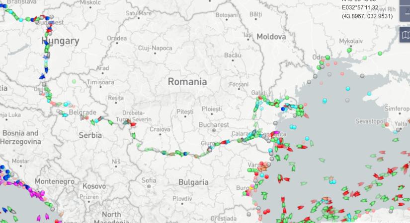 Ukrajnai háború – Torlódnak a hajók a Duna torkolatánál, többszörösére ugrott a hajóforgalom a Duna-deltában