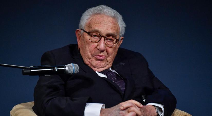Henry Kissinger szerint rá kellene venni Ukrajnát a tárgyalásra