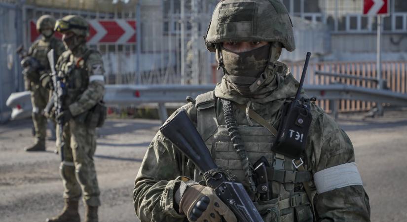 HÁBORÚ: Zelenszkij szerint közel 30 ezer orosz katona halt meg Ukrajnában