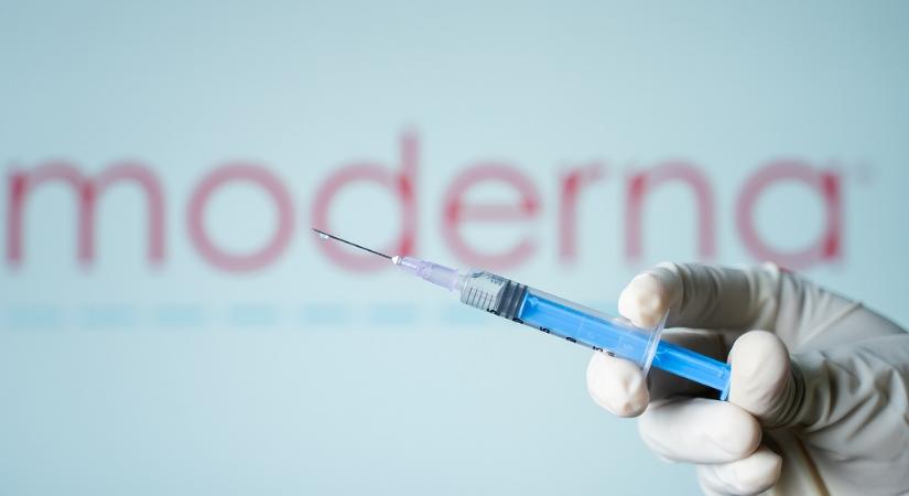 Majomhimlő elleni védőoltást tesztel a Moderna