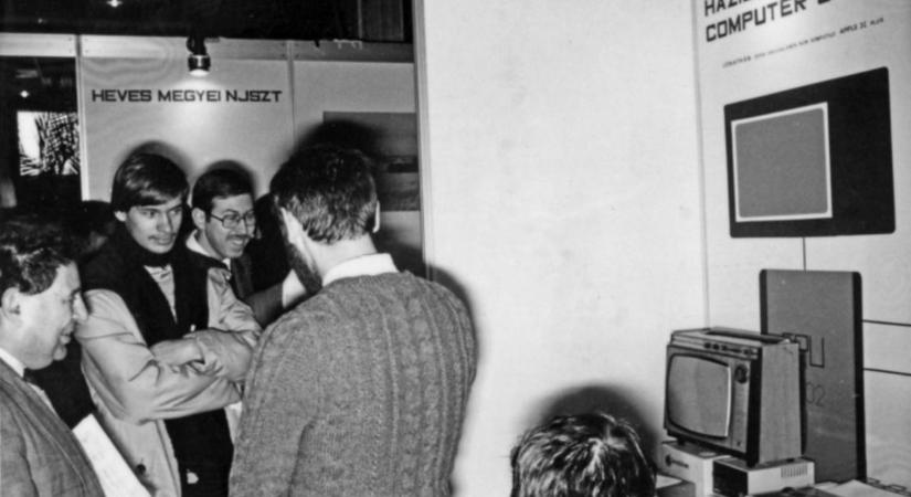 Kiállítással ünneplik a magyar vegyészt, aki a konyhájában építette meg az első magyar személyi számítógépet