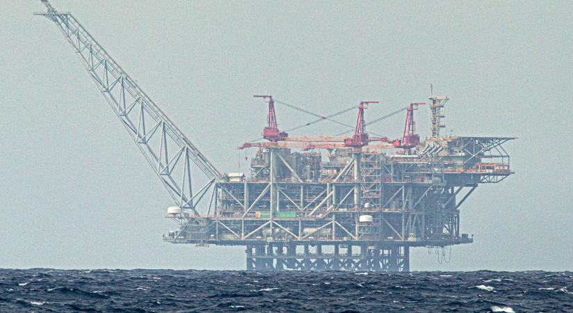 Romániában kihirdették a törvényt, ami lehetővé teszi a kitermelést a fekete-tengeri gázmezőn
