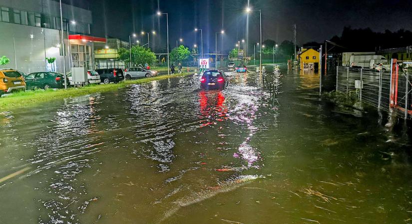 Kisebb árvizet okozott Szombathelyen a kedd esti vihar