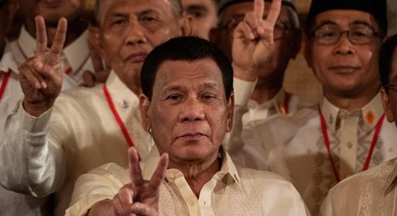 „Én bűnözőket ölök, nem gyerekeket és öregeket” – szúrt oda Duterte Putyinnak