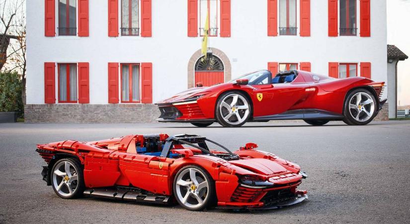 Csúcs-Ferrari építhető a Lego következő nagy autós készletéből