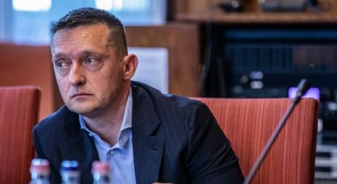 Az új politikai döntéshozó csúcsszerv, amelynek élén Orbán áll, és kiesett belőle Rogán: ez a Védelmi Tanács