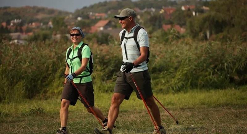 Sétálj az egészségedért Szombathelyen is: az országos Botra fel! kampány a testmozgás fontosságára hívja fel a figyelmet