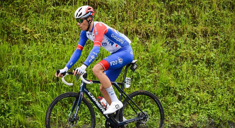 Valter Attila 15. helyen jött meg a Giro d’Italia 17. szakaszán, Buitrago nyert