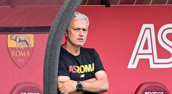 Mourinho történelmet írt – az AS Romával megnyerte a Konferencia-ligát