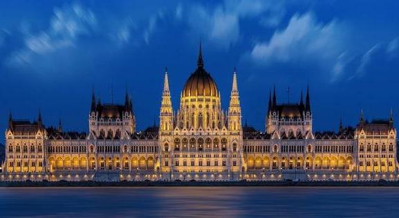Amíg ön aludt, rengeteg új államtitkára lett Magyarországnak