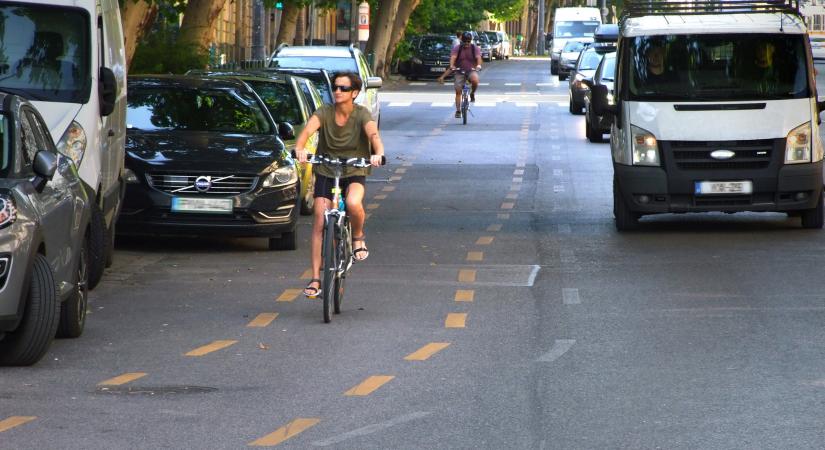 Új kerékpáros útvonalakat alakítanak ki Újbudán