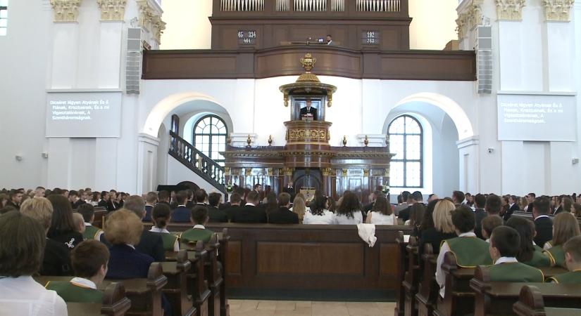 Istentisztelettel kezdődött délelőtt az első Debreceni Református Napok