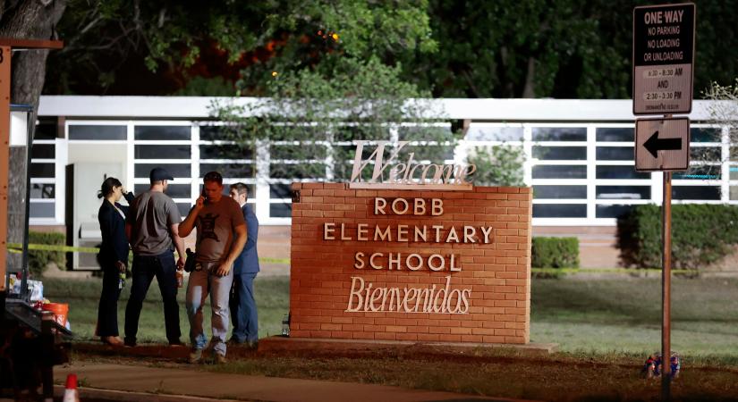 Facebookon üzente meg a texasi lövöldöző, hogy mire készül, mielőtt gyerekeket lőtt le egy általános iskolában