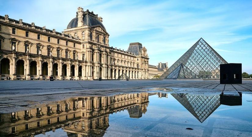 Vádat emeltek a Louvre volt vezetője ellen műkincsekkel való csalás gyanúja miatt