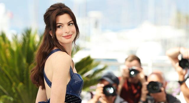Anne Hathaway mindenkit lekörözött: ő volt a legdögösebb a Cannes-i filmfesztiválon